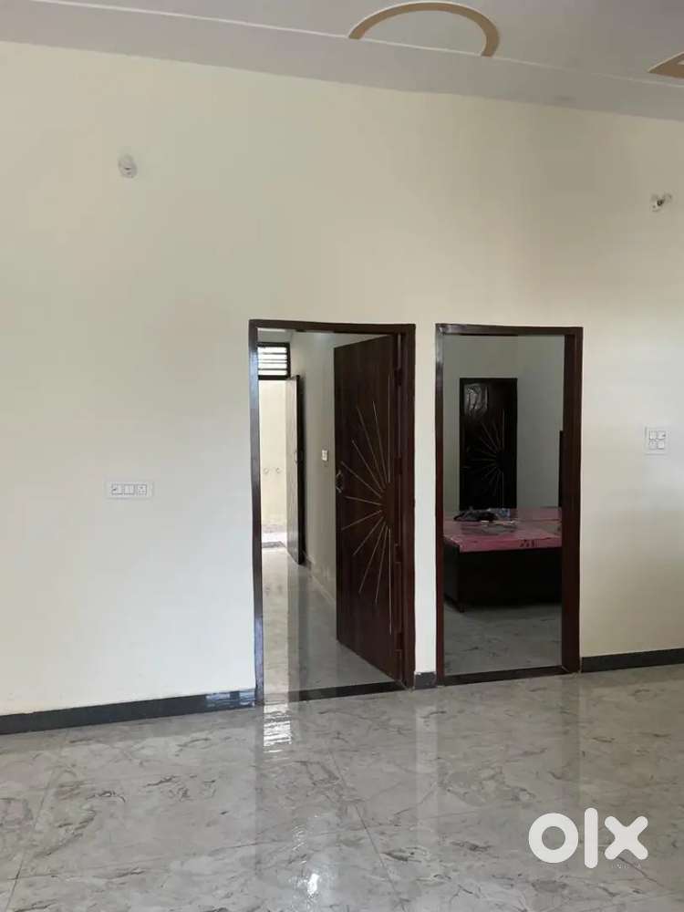 1 ROOM SET FOR RENT OWNER FREE