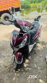 Hero destiny125 maroon colour