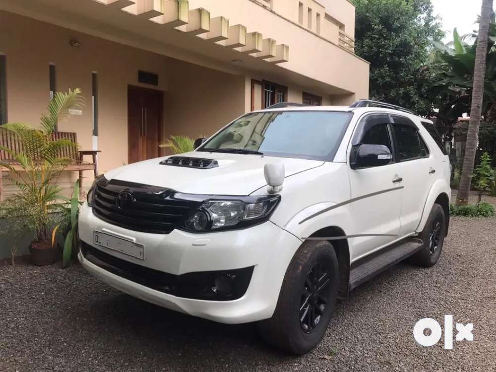 Toyota Fortuner 2013 Diesel 140000 Km SUGGESTIONS Driven