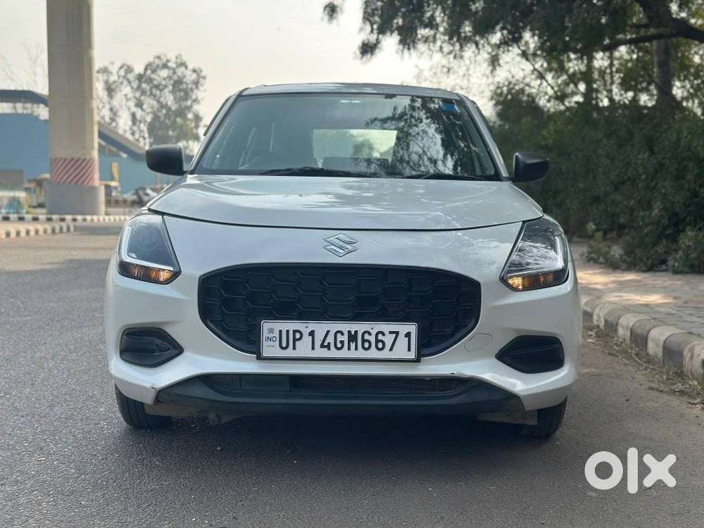 Maruti Suzuki Swift LXI Option, 2025, Petrol