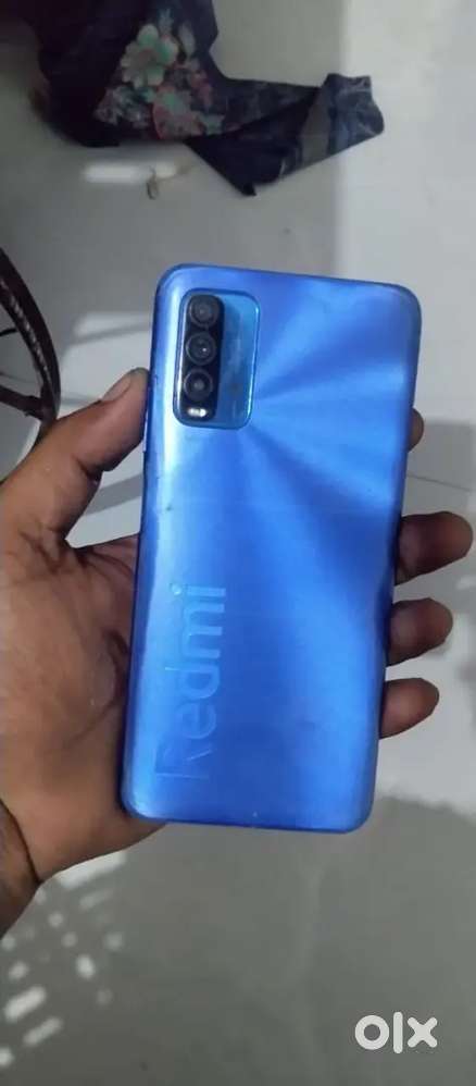 radme 9pwar 4bg 64 bill h, folder change hai per original hai