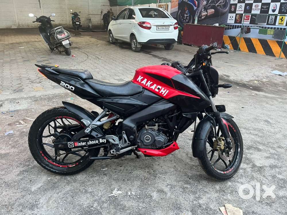 pulsar ns160