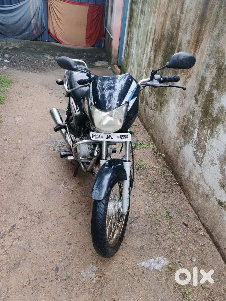 Bajaj CT100 bike