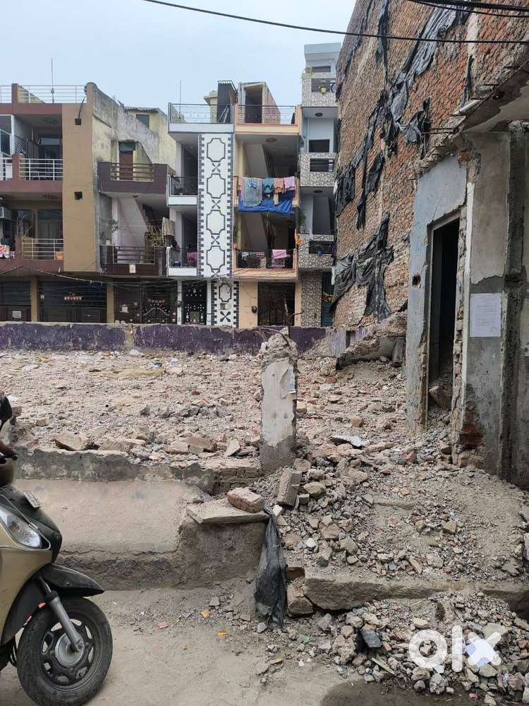 95sq yards  vacant plot jyoti park , gurgaon