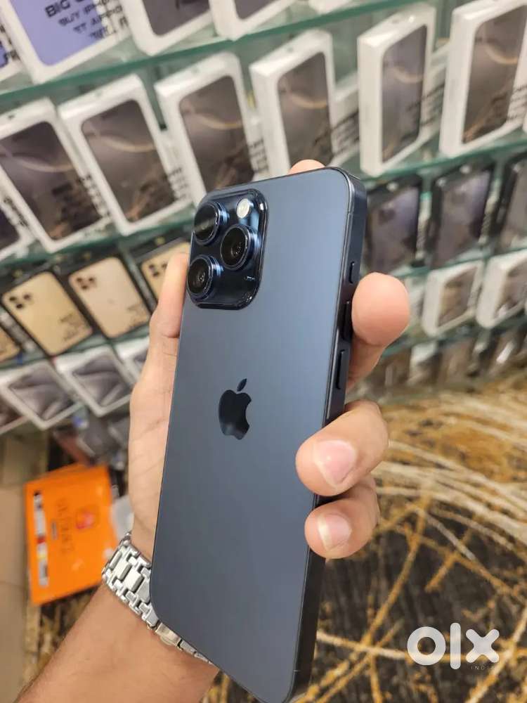 15 PRO MULTY COLOUR REFURBISHED MOBILE WE HAVE A STORE GENIUN DELLER