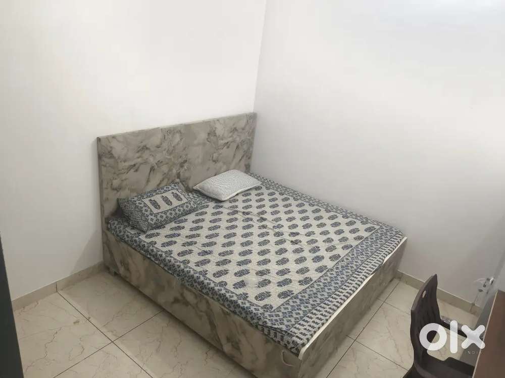 SUPER DELUXE ROOMS FOR RENT