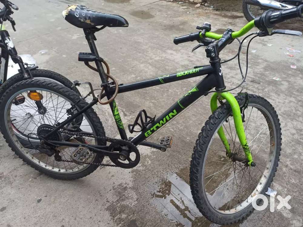 7 gear 22 inch BTwin cycle