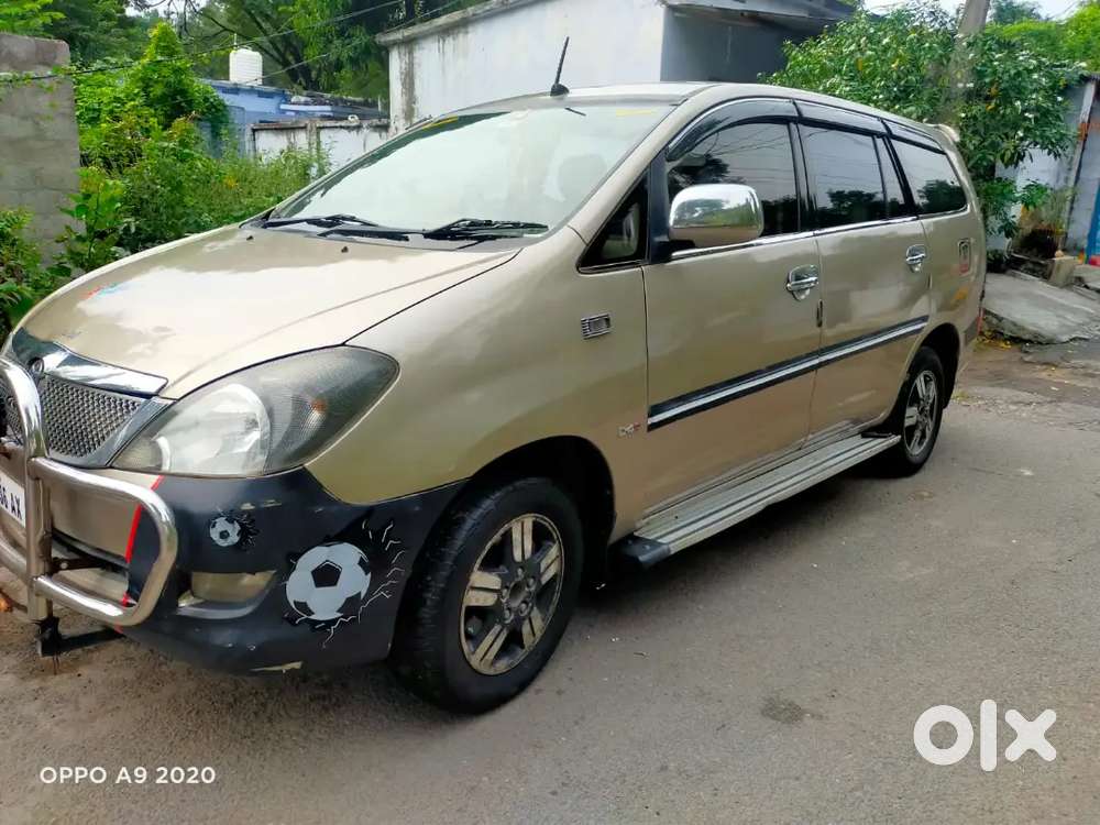 Toyota Innova 2007 Diesel 300000 Km Driven