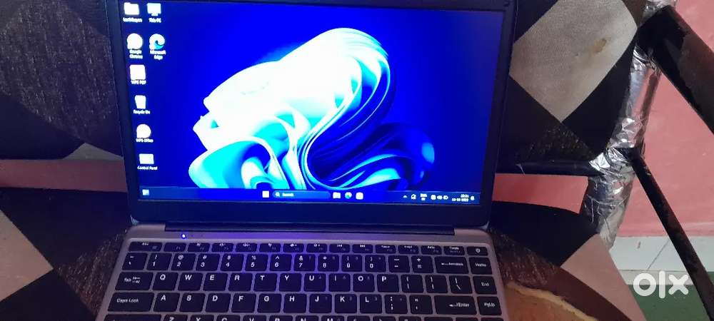 Laptop  chuwvi company