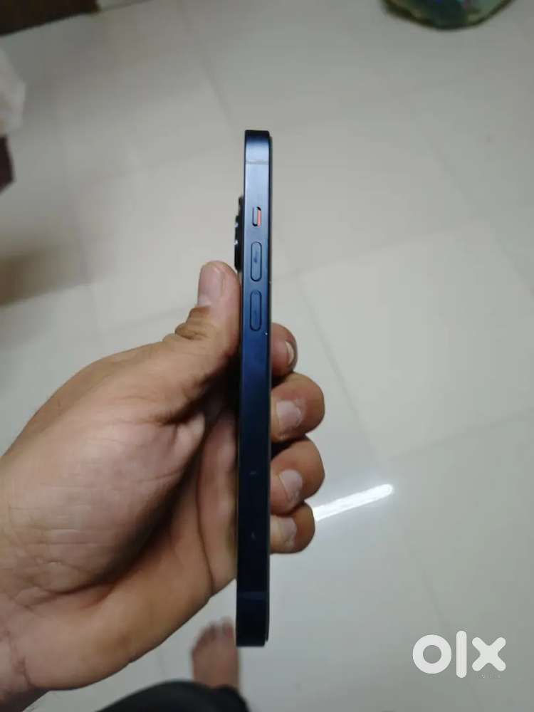 iPhone 13 128