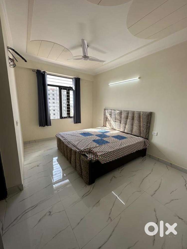 Room available for boys only this is bassically 3bhk flat