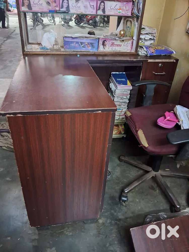 Counter table for shops