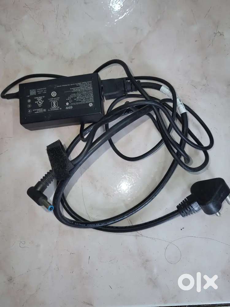 HP ORIGINAL 65W 19.5V Adapter charger(power cord included) blue pin