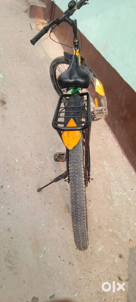 Hero cycle only 6 month ago argent need to sale