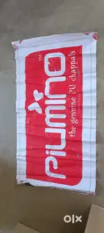Piumino brand chappal