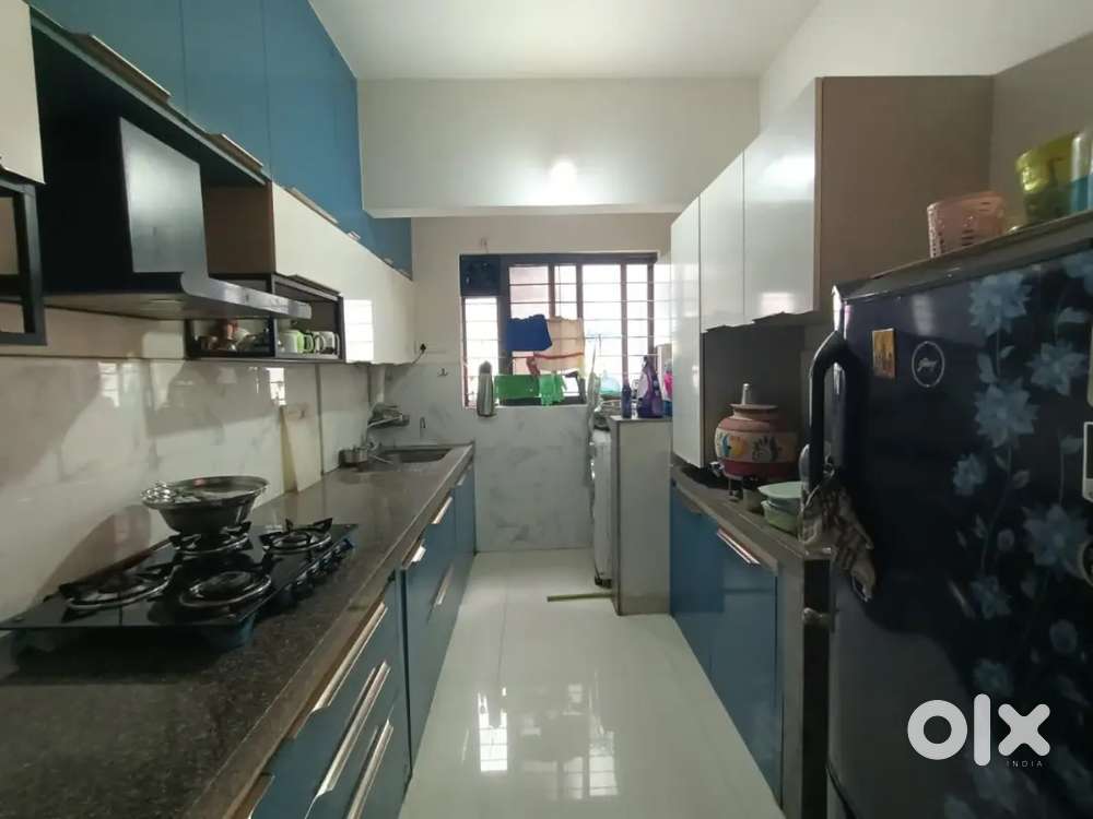 #Lavish 3Bhk flat#for sale Behind Sp Infocity
