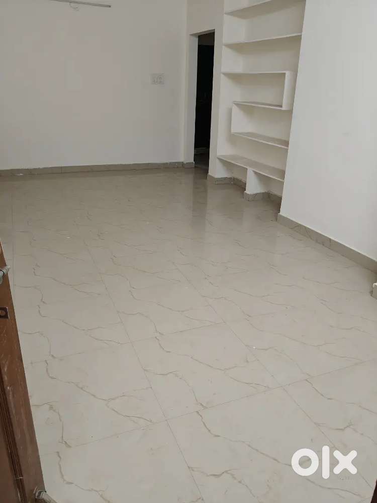 2bhk 18k only IT Tolichowki near azaan international