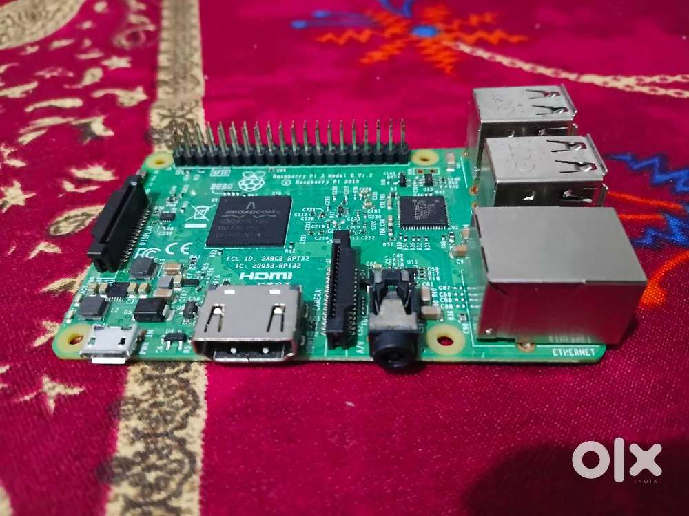 Raspberry Pi 3 Model B. (No box)