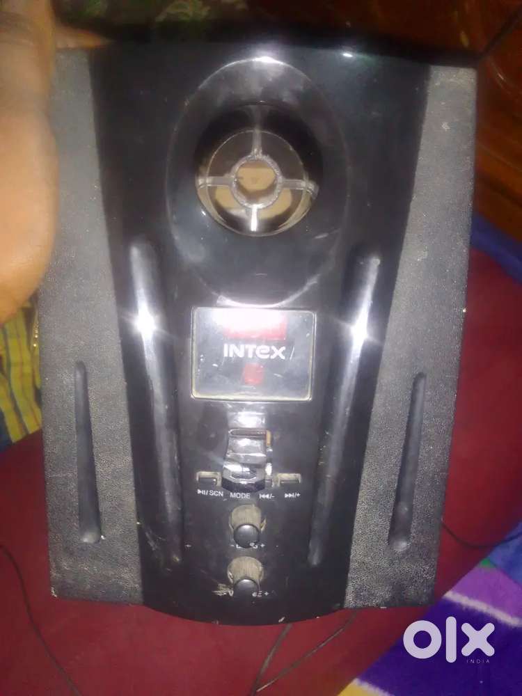 Old model home theatre