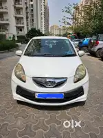 Honda Brio 2012 Petrol Well Maintained