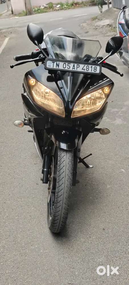 Yamaha R15 V2 single owner insurance current