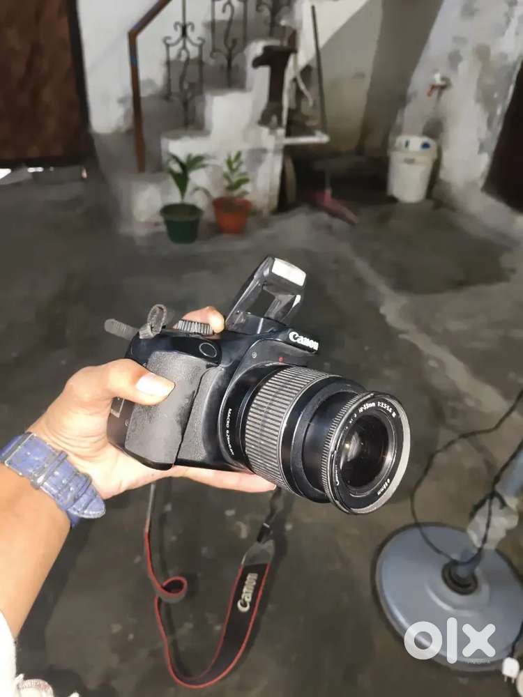 Canon 4000D