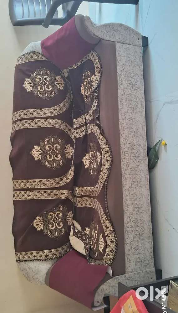 5 seater Sofa set in good condition