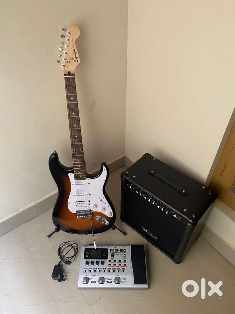 Fender Squier Stratocaster Amp Processor Pedal Guitar Bundle sale