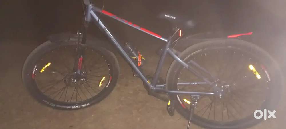 Kross brand bycicle 28 inches