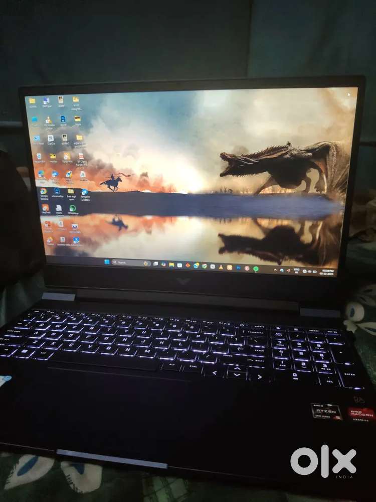 HP VICTUS GAMING LAPTOP