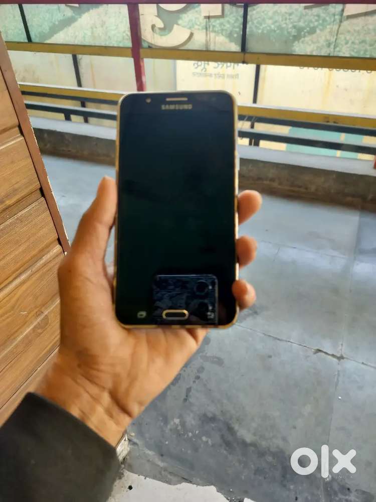 Samsung j7