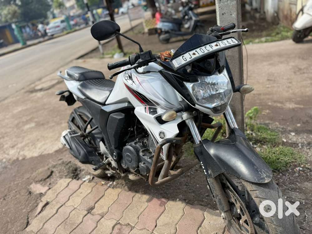 Yamaha fzs for sell
