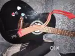 Guitar fully workin condition 6 strings