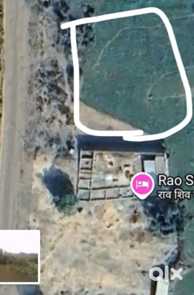 Arjent plot bechna hai Banpur me main road par highway