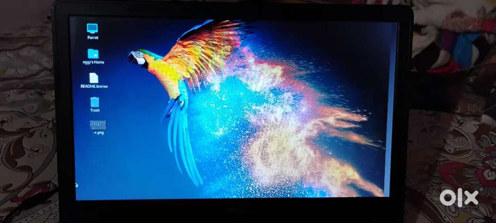 Dell inspiron 15 3576 i7 8gen, 8gb ram ,256gb ssd