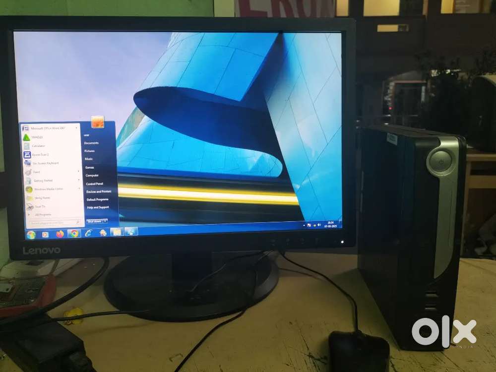 Desktop computer