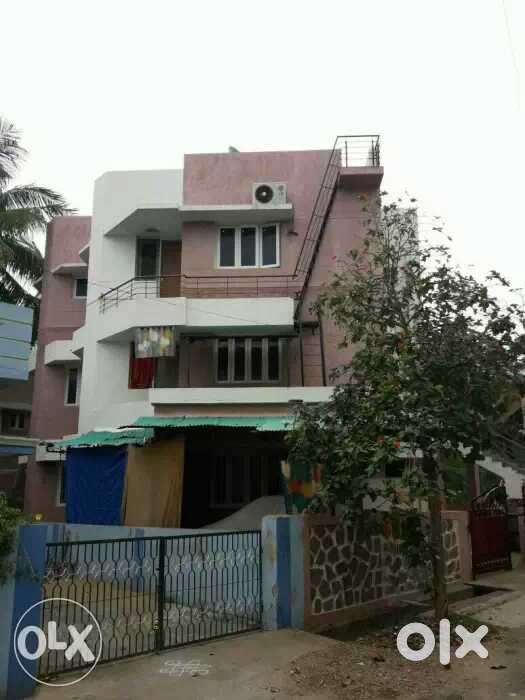 Suitable for hospital girls hstel buety palour