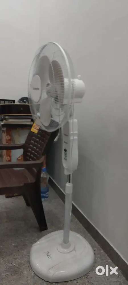 Crompton HIGH FLD fan