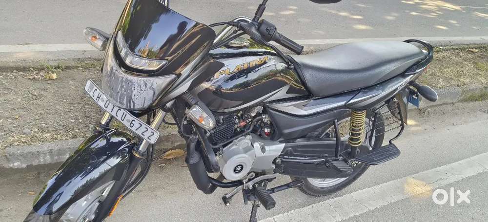 Bajaj Platina 2021 done 9800 km.