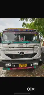 Tata truck 4018