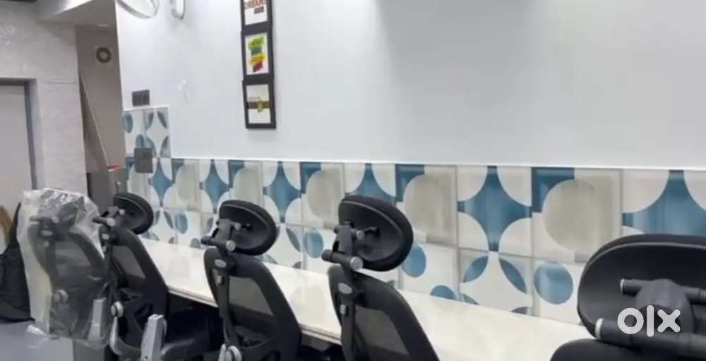 Fully furnished office at Pitampura