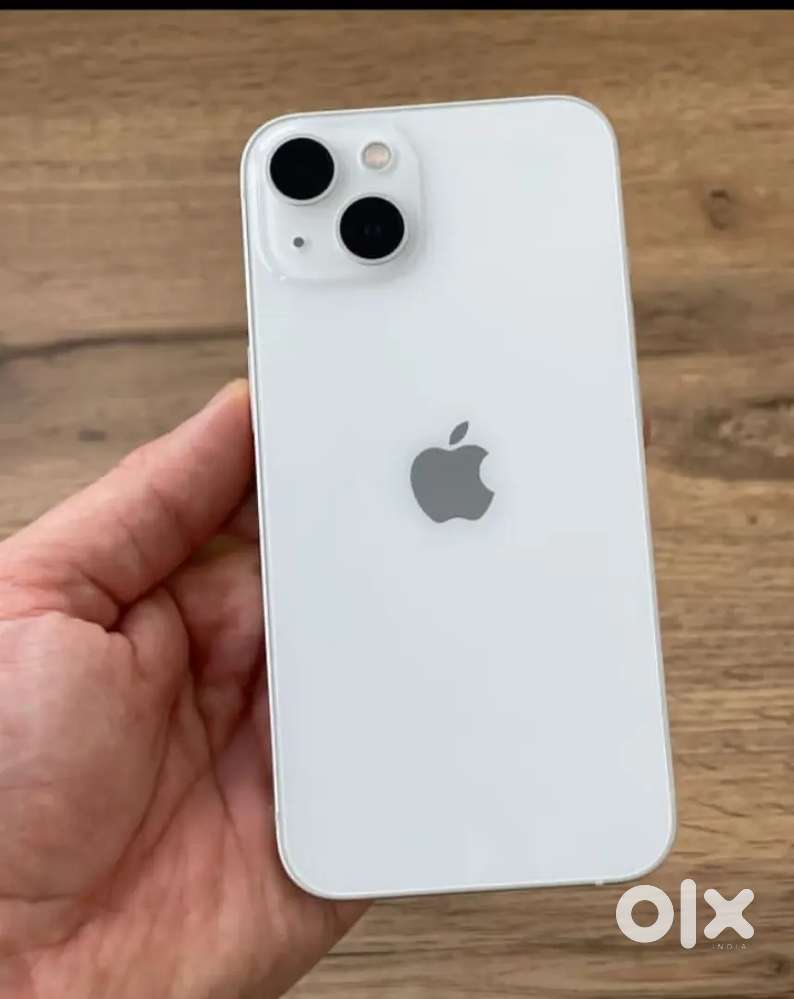 iphone 13 excellent condition with bill box or warranty refurbished