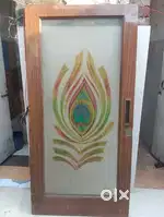 Sofa and door woodan saaf conditions