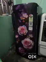 Lg fridge paise ki bohot need h isliye