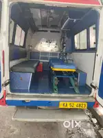 2010 model ALS ambulance all documents running