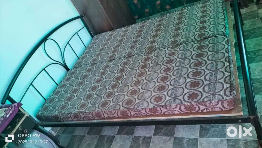 Iron king size bed , cooler,iron bench ,computer table, wooden table