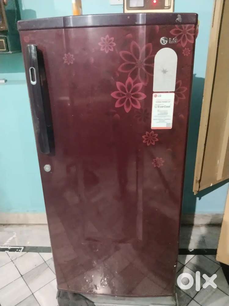 LG FRIDGE FOR SELL