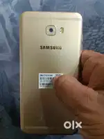 samsung c7. pro. 4/64. gb. on off. button. thoda. hard hai.  baki.ok