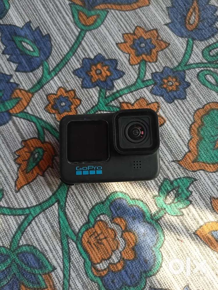 GoPro Hero 10 with bill box