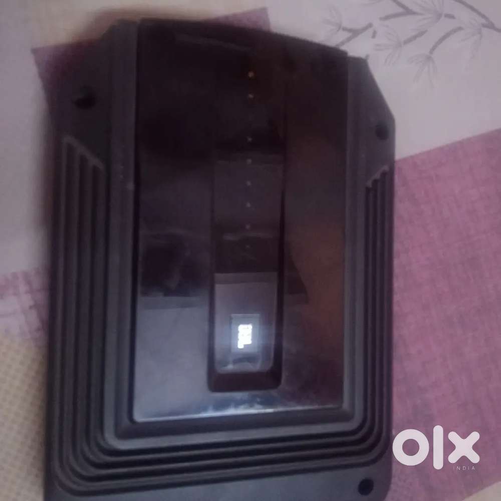 Jbl 4 chanal amplifier 2500